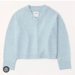 Abercrombie Wedge V-Neck Sweater